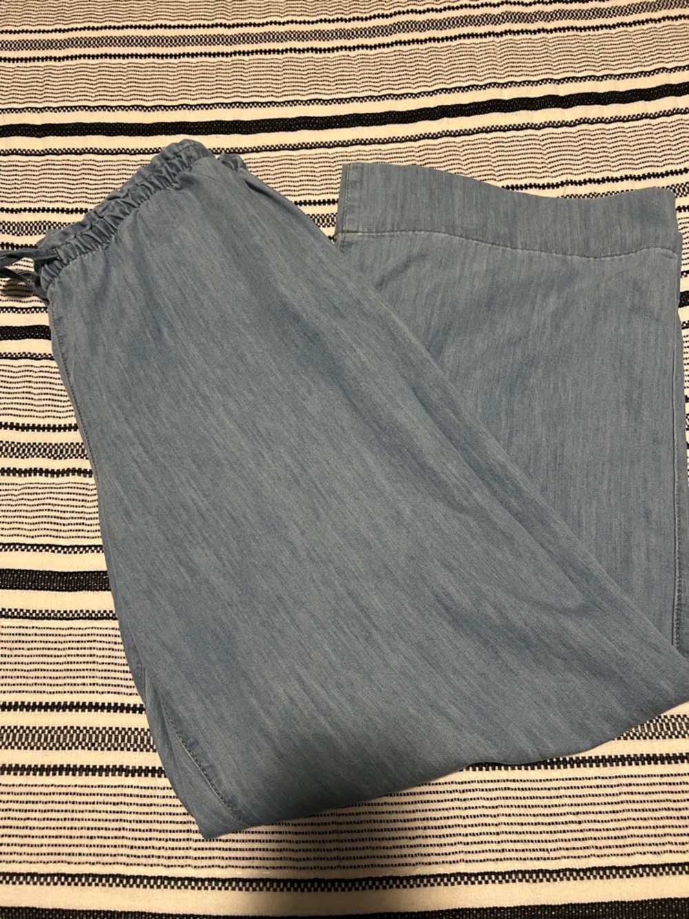 H&M Light Blue Elastic Waist Pants